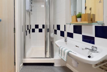 iQ Grosvenor House Student Halls, 21-23 Newarke Street, City Centre, Leicester, LE1 5SP - Image 7